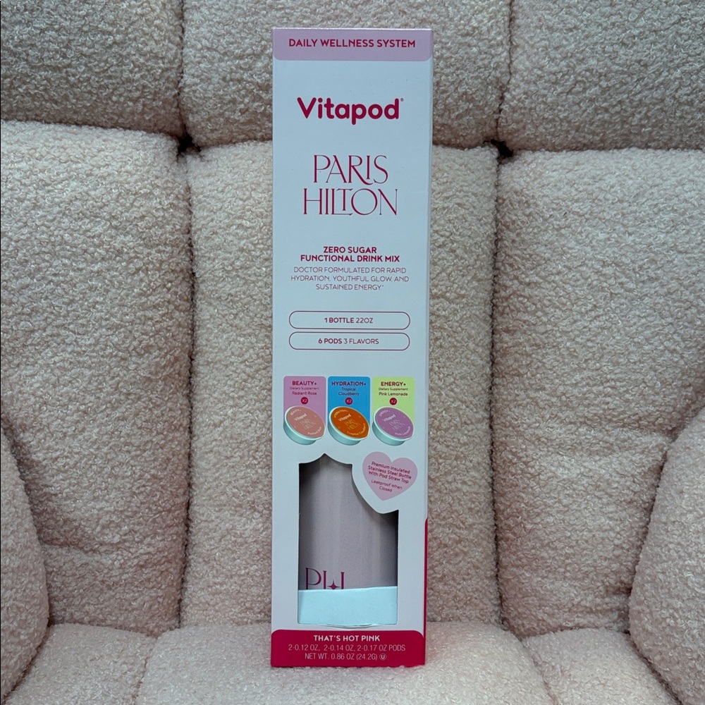 Vitapod Paris Hilton‎ water bottle